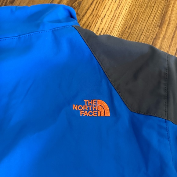 The North Face YLG Jacket - Picture 4 of 6